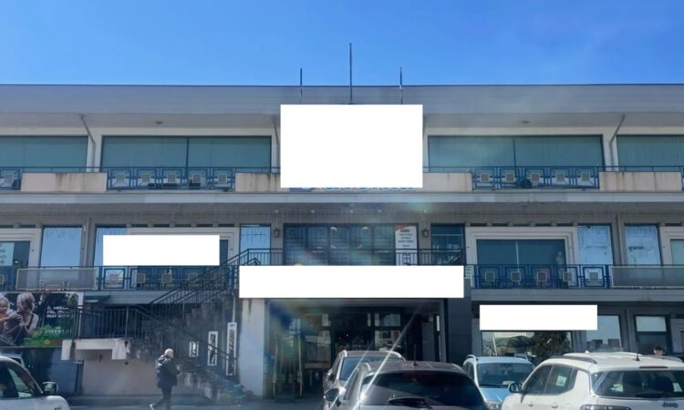Struttura commerciale – Taverna